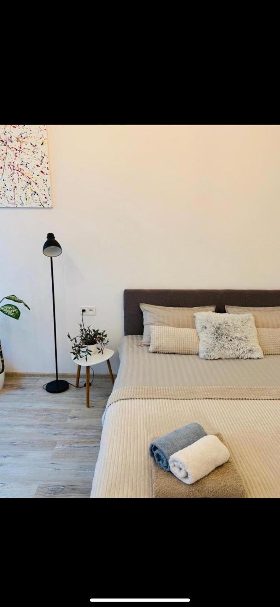 Apartment Vip Virmenska Street Lemberg Exterior foto